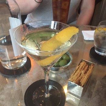 Connaught Bar - Gin martini - Bars Near Me - London, XGL Connaught Bar - Gin martini - Bars Near Me - London, XGL