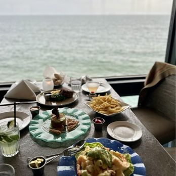 Moonshadows - Seafood Near Me - Malibu, California