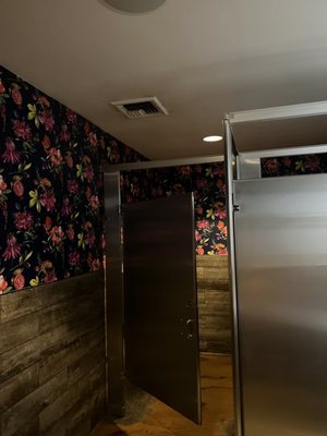 New Vintage Grill Truxtun by null