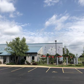 Pig Minds Brewing - Outside - Brewpubs Near Me - Machesney Park, Illinois Pig Minds Brewing - Outside - Brewpubs Near Me - Machesney Park, Illinois