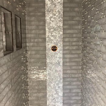 TruCon Construction - a bathroom with a shower - General Contractors Near Me - Murfreesboro, Tennessee TruCon Construction - a bathroom with a shower - General Contractors Near Me - Murfreesboro, Tennessee