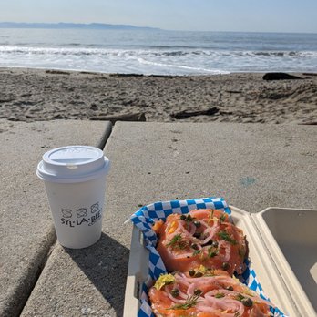 La Marea Cafe & Pizzeria - Scandi bagel and an iced blackberry matcha - Salad Near Me - Capitola, California La Marea Cafe & Pizzeria - Scandi bagel and an iced blackberry matcha - Salad Near Me - Capitola, California