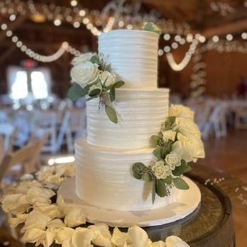 Sweet Treats Bakery - a wedding cake with white flowers - Bakeries Near Me - Freeport, Pennsylvania Sweet Treats Bakery - a wedding cake with white flowers - Bakeries Near Me - Freeport, Pennsylvania