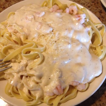 Casa Mia - Disgusting Creamy Alfredo.... - Italian Near Me - Puyallup, Washington Casa Mia - Disgusting Creamy Alfredo.... - Italian Near Me - Puyallup, Washington