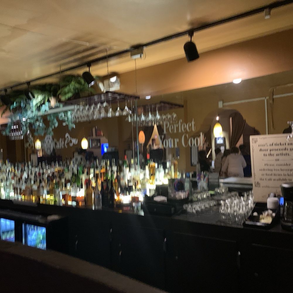 Aretha's Jazz Cafe - Perfect your cool at the bar - Dinner Theater Near Me - Detroit, Michigan Aretha's Jazz Cafe - Perfect your cool at the bar - Dinner Theater Near Me - Detroit, Michigan