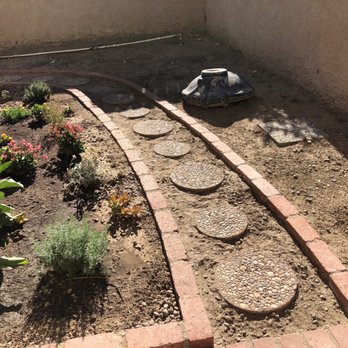 Islander Concrete - Before- courtyard by front gate - Masonry/Concrete Near Me Islander Concrete - Before- courtyard by front gate - Masonry/Concrete Near Me
