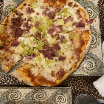 La Cucina Italian Eatery - Pimparel Pizza - Italian Near Me - Reno, Nevada La Cucina Italian Eatery - Pimparel Pizza - Italian Near Me - Reno, Nevada