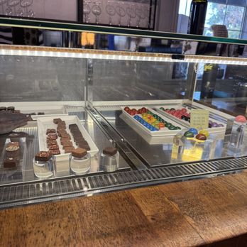 Hill Country Chocolate - Bonbon selection - Chocolatiers & Shops Near Me - Fredericksburg, Texas Hill Country Chocolate - Bonbon selection - Chocolatiers & Shops Near Me - Fredericksburg, Texas