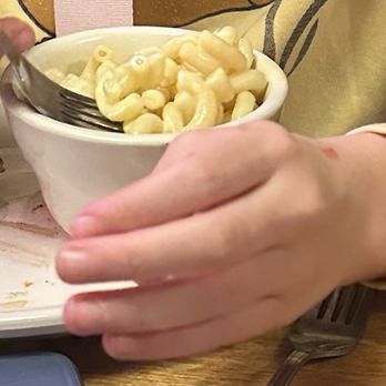 Texas Roadhouse - Kids grilled chicken and Mac n cheese - American Near Me - Reno, Nevada Texas Roadhouse - Kids grilled chicken and Mac n cheese - American Near Me - Reno, Nevada