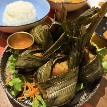 Pii Nong Thai - Pandan leaf chicken - Thai Near Me - Oakville, Ontario Pii Nong Thai - Pandan leaf chicken - Thai Near Me - Oakville, Ontario