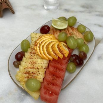 LEORA - Seasonal Fruit Plate - Breakfast & Brunch Near Me - Beverly Hills, California