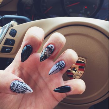 Queen Nails - Nail Salons Near Me - Redding, California