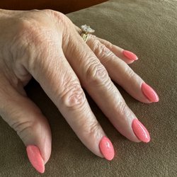 Paradise Nails & Spa - Liquid gel pedicure