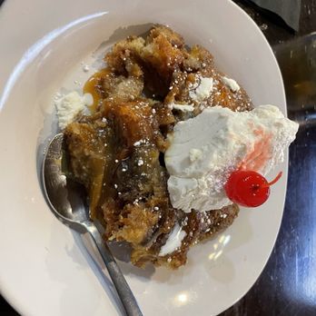 Waverly Steakhouse Restaurant - Peach cobbler with black bean vanilla ice cream - Steakhouses Near Me - Waverly, South Dakota