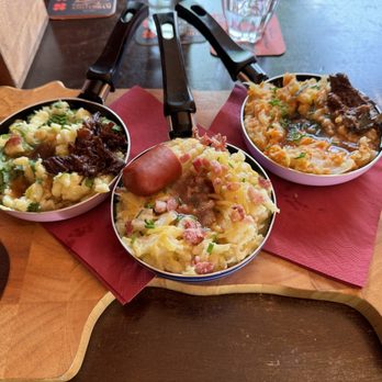 Bistro Bij Ons - Stamppot Proeverij - Modern European Near Me - Amsterdam, New Hampshire