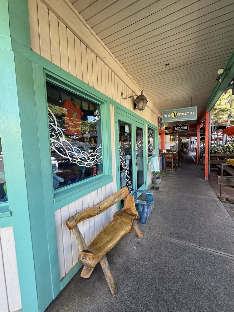 North Shore Marketplace