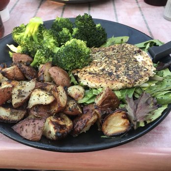 The Celtic Knot - Herb roasted chicken dinner - Irish Near Me - Leonard, Michigan The Celtic Knot - Herb roasted chicken dinner - Irish Near Me - Leonard, Michigan