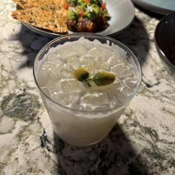 Selvin’s Restaurant & Lounge - New American Near Me - Thousand Oaks, California