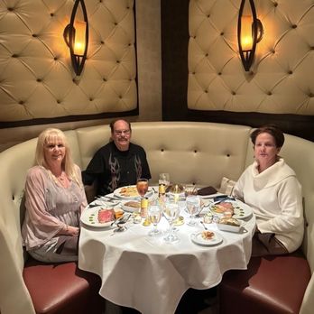 Gregory's Mesquite Grill - Friends prime rib, shrimp scampi - Steakhouses Near Me - Mesquite, Nevada Gregory's Mesquite Grill - Friends prime rib, shrimp scampi - Steakhouses Near Me - Mesquite, Nevada