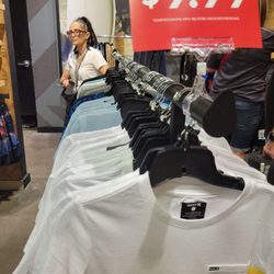 Hurley - 9.99 - rack - boys - 6/4/23