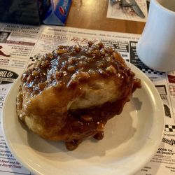 Dolly's Diner - Sticky bun with pecans