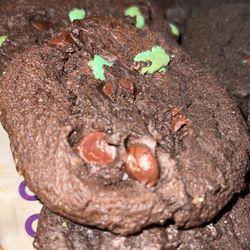 Insomnia Cookies - Double Chocolate Mint