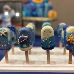 Addies Sweet Treats - Space inspired cakesicles