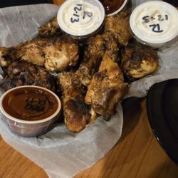 Smoke-E's Bar & Grill