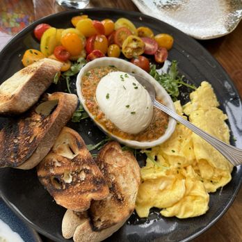 de Fuego - Burratta & Egg Board - Latin American Near Me - Clackamas, Oregon de Fuego - Burratta & Egg Board - Latin American Near Me - Clackamas, Oregon