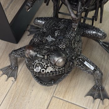 Kalifano - Frog made of nuts & Bolts Metal Art - Jewelry Near Me - Las Vegas, Nevada Kalifano - Frog made of nuts & Bolts Metal Art - Jewelry Near Me - Las Vegas, Nevada