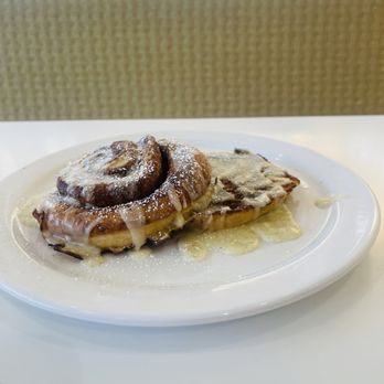 Over Easy - Tempe - Cinnamon Roll French Toast - Breakfast & Brunch Near Me - Tempe, Arizona Over Easy - Tempe - Cinnamon Roll French Toast - Breakfast & Brunch Near Me - Tempe, Arizona