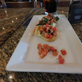BJ's Restaurant & Brewhouse - The Garlic Knots were very good and the flavors of the cheese had a great mix . - Pizza Near Me - La Mesa, California