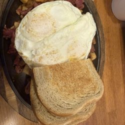 Tack House Pub - Breakfast - Giacomo