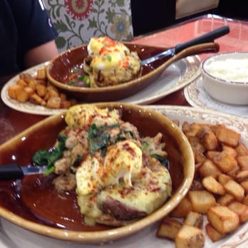 Another Broken Egg Cafe - Oscar Benedict - bottom - Breakfast & Brunch Near Me - Houston, Texas