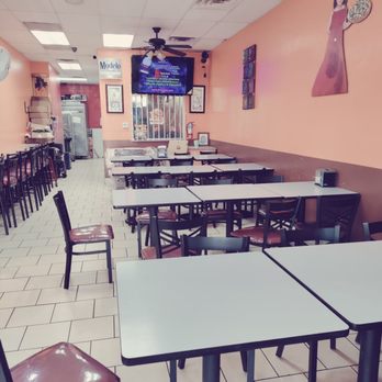 Queen Pizza & Krispy Krunchy Chicken - Pizza Near Me - Bakersfield, California Queen Pizza & Krispy Krunchy Chicken - Pizza Near Me - Bakersfield, California