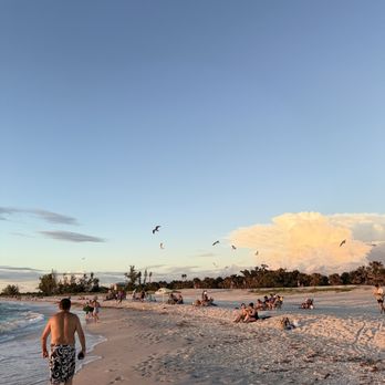 NORTH JETTY BEACH PARK - Updated March 2026 - 31 Photos - 1000 S