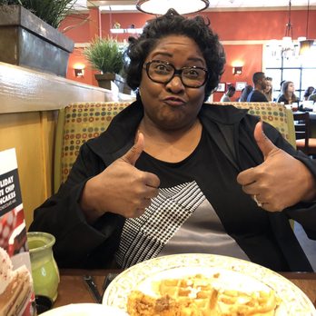 Another Broken Egg Cafe - Breakfast & Brunch Near Me - Winter Park, Florida