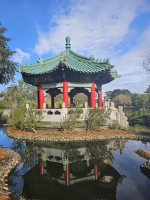 Golden Gate Chinese Pavilion by null
