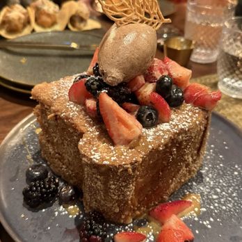 Toca Madera - Tres Leches French toast 3.5/5 - Steakhouses Near Me - Houston, Texas Toca Madera - Tres Leches French toast 3.5/5 - Steakhouses Near Me - Houston, Texas