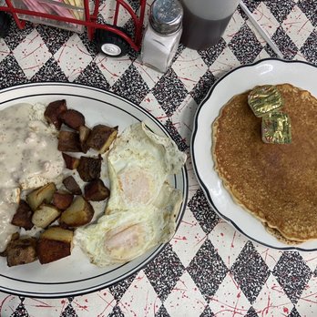 Westfield Main Diner - Sampler Breakfast. - American Near Me - Westfield, New York Westfield Main Diner - Sampler Breakfast. - American Near Me - Westfield, New York