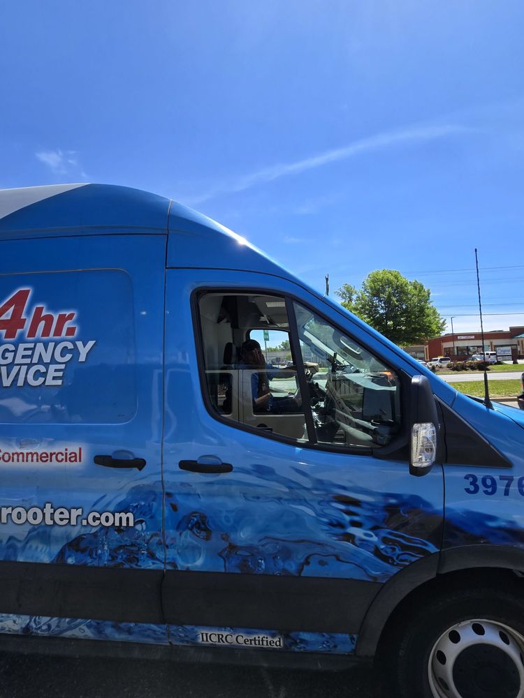 Slide of Roto-Rooter Plumbing & Water Cleanup