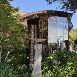 Hawthorne Gallery