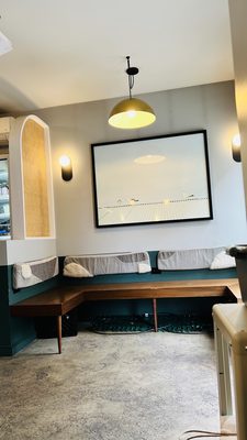 The Blue Light Speak Cheesy by null