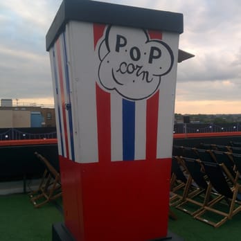 Rooftop Film Club - Cinema Near Me - Peckham, XGL