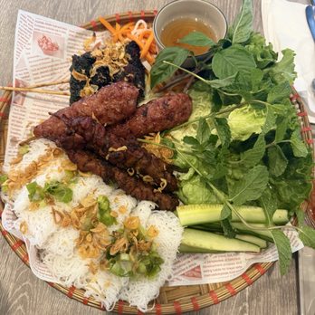 Nén - Vietnamese Near Me - Burnaby, British Columbia