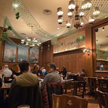 The Berghoff Restaurant - Interior - Bars Near Me - Chicago, Illinois The Berghoff Restaurant - Interior - Bars Near Me - Chicago, Illinois