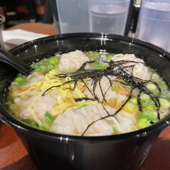 Corner Beef Noodle House - Wontons for giants. Hearty broth that reminds you of a weekend at grandma's - Taiwanese Near Me - El Monte, California Corner Beef Noodle House - Wontons for giants. Hearty broth that reminds you of a weekend at grandma's - Taiwanese Near Me - El Monte, California