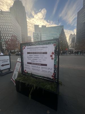 Cadillac Lodge by null