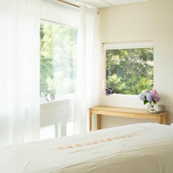 Samantha Ostergaard Acupuncture & Yoga Therapy