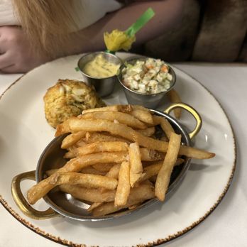 Old Ebbitt Grill - Jumbo Lump Crab Cake - Bars Near Me - Washington, DC, District of Columbia Old Ebbitt Grill - Jumbo Lump Crab Cake - Bars Near Me - Washington, DC, District of Columbia